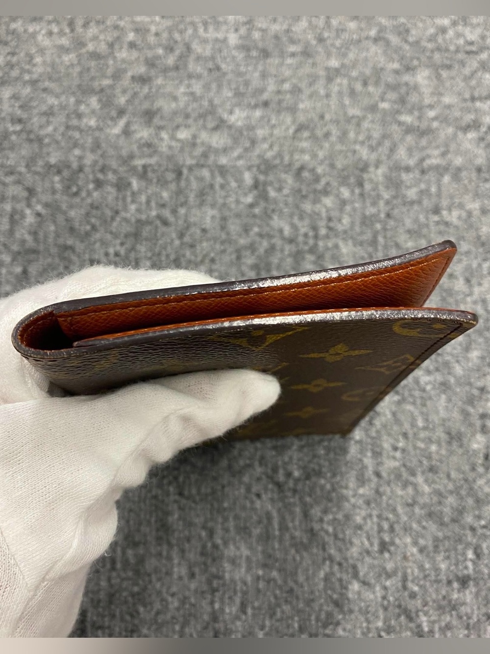 Louis Vuitton Monogram Long Wallet - Authentic - Picture 7 of 11